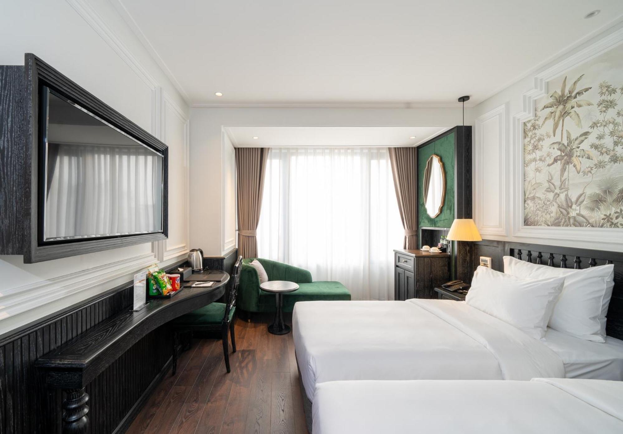 Paradise Suites Truc Bach Lake Hanoi Exterior photo